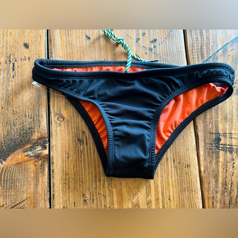Jolyn midl swim bottoms size small